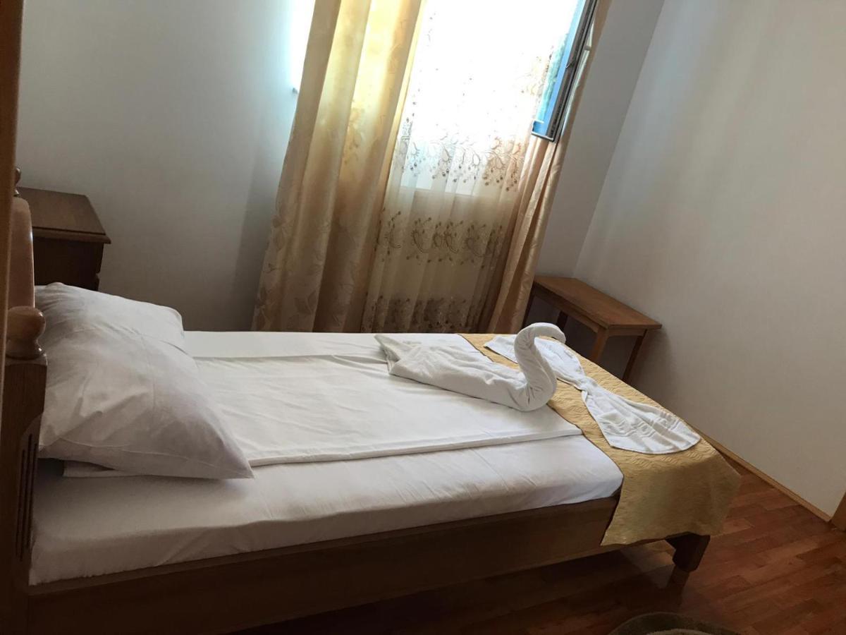 Casa Nursil Hotel Eforie Nord Buitenkant foto