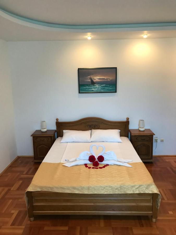 Casa Nursil Hotel Eforie Nord Buitenkant foto